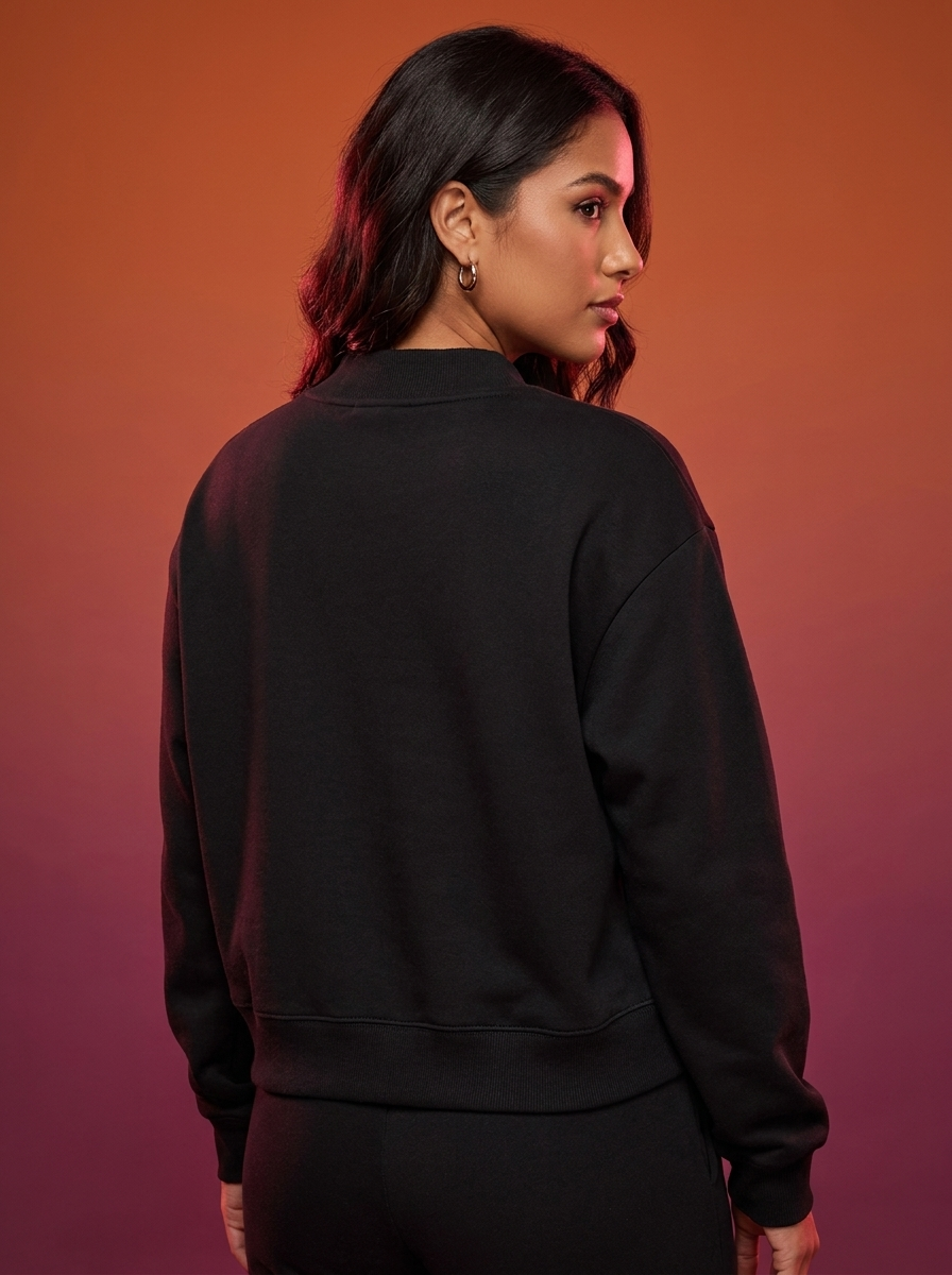 Black — Back detail